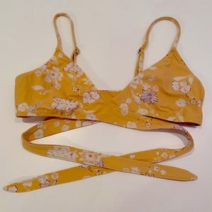 PacSun/Billabong Wrap Bathing Suit Top